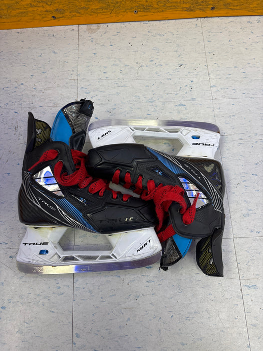 Used True TF9 Size 4.5R Skates