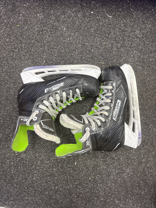 Used Bauer XLS Skates Size 7.0 D