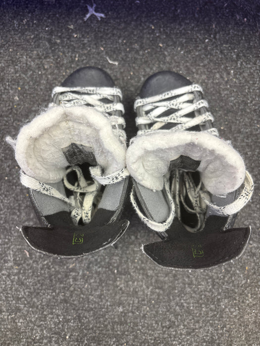 Used CCM Ribcore 44k Skates Size 1.5 D