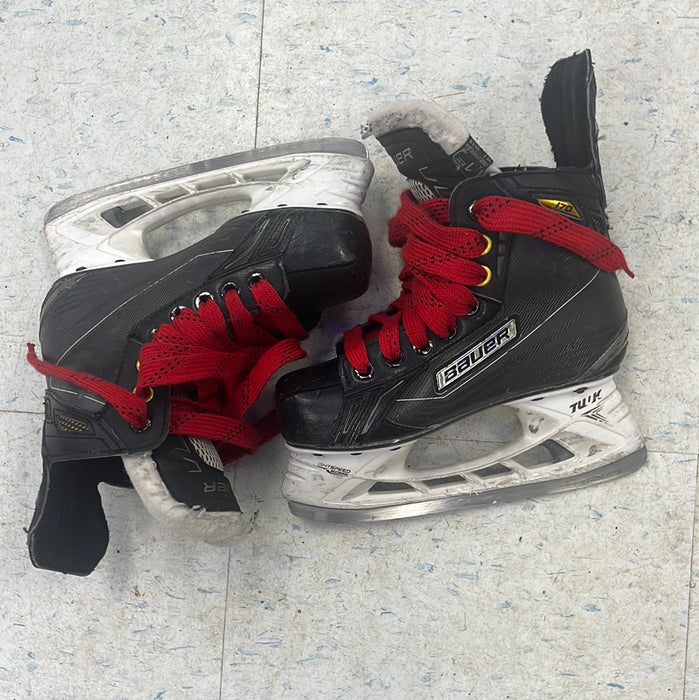 Used Bauer Supreme 170 Size 1EE Player Skates
