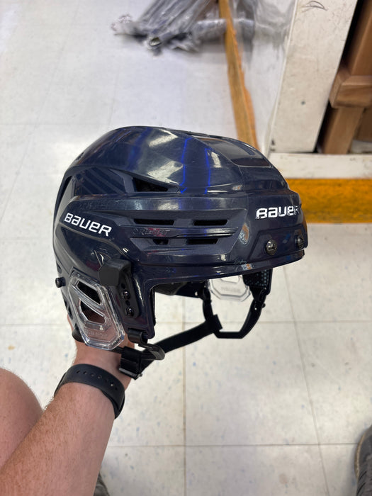 Used Bauer Re-Akt 85 Helmet