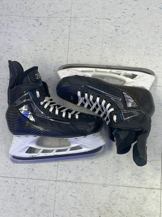 Used True Custom Pro Skates Size 8.0D - P. Holmberg