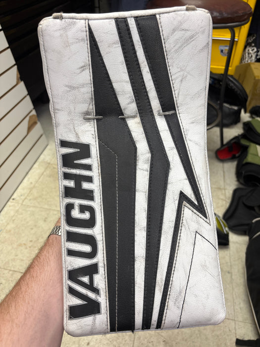 Used Vaughn Velocity V9 Pro Senior Catcher and Blockers
