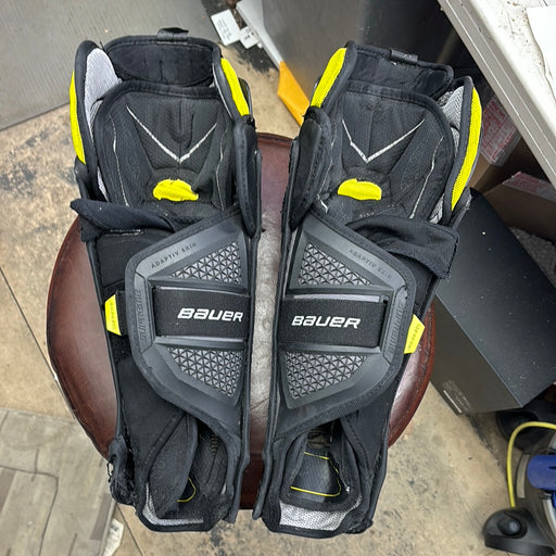 Used Bauer Supreme UltraSonic 14” Intermediate Shin Guards