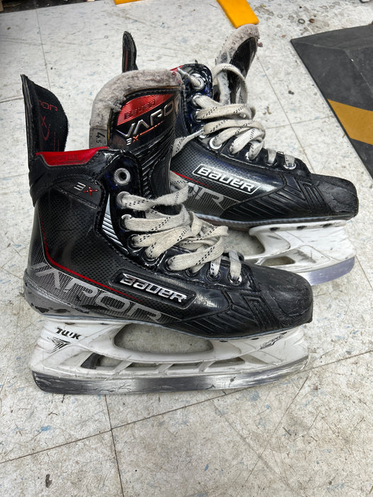Used Bauer Vapor 3X Player Skates