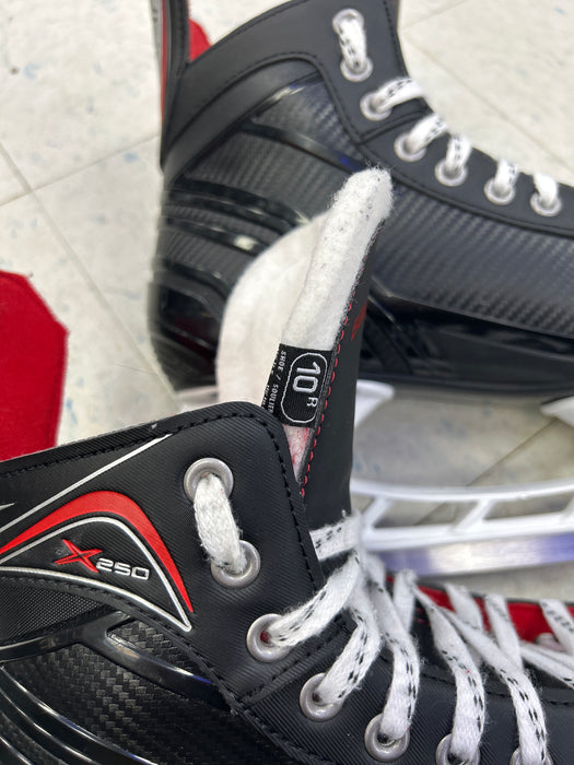 Used Bauer Vapor X250 Player Skates