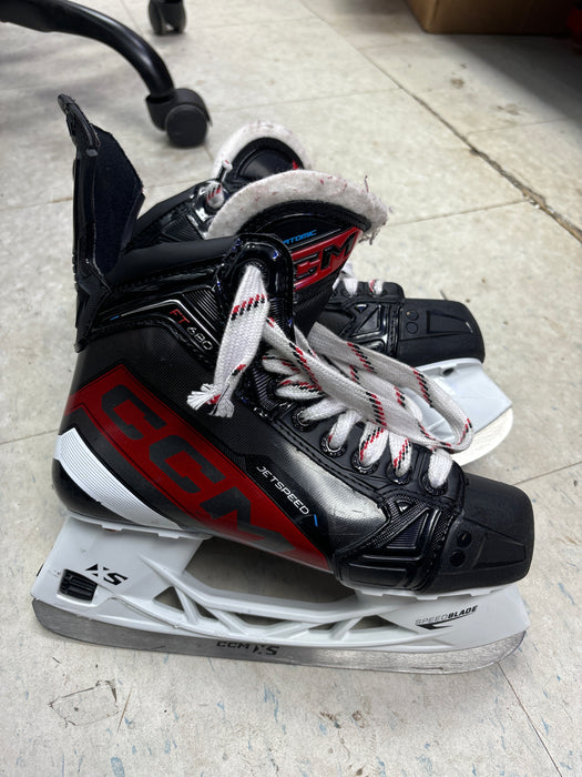 Used CCM JetSpeed FT680 Size 4.0 Skates