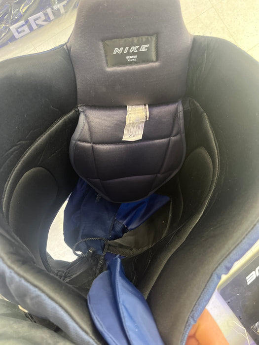 Used Nike Quest Senior XL Goal Pants