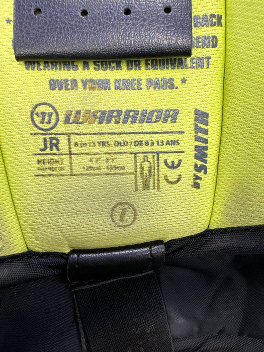 Used Warrior Ritual X4 E+ Junior Knee Pads