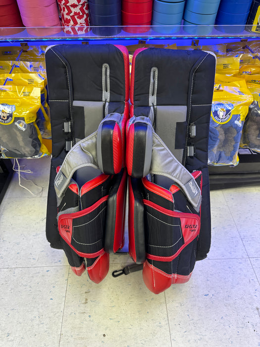 Used Warrior R\GT2 Junior 26+1” Goalie Leg Pad
