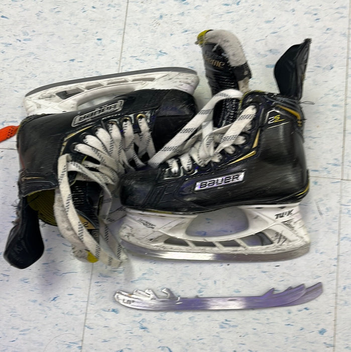 Used Bauer Supreme 2S Size 1.5 Player Skates w/ Extra Steel