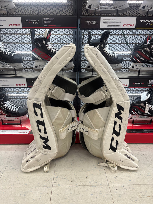 Used CCM EFlex 5.5 33+1” Senior Goal Pads