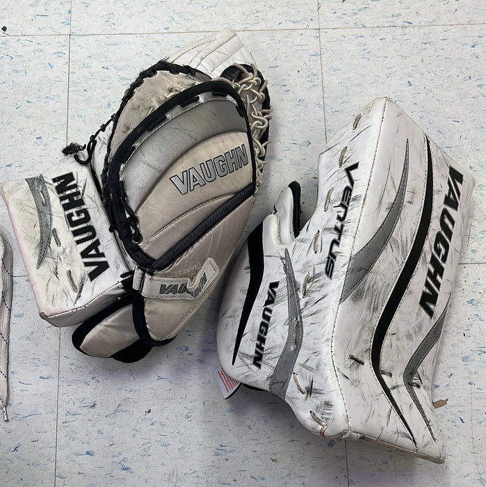 Used Vaughn Ventus VLT58 Youth Blocker and Catcher