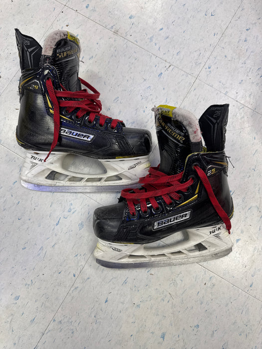 Used Bauer Supreme 2S 2D Player Skates