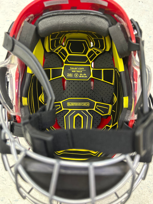 Used Bauer Re-Akt 100 Youth Player Helmet