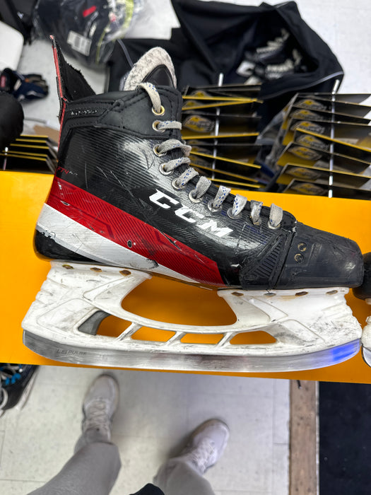 Used CCM Jetspeed FT4 Pro 8.5D Player Skates