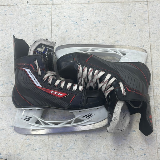 Used CCM JetSpeed Custom 04 Size 5 Player Skates