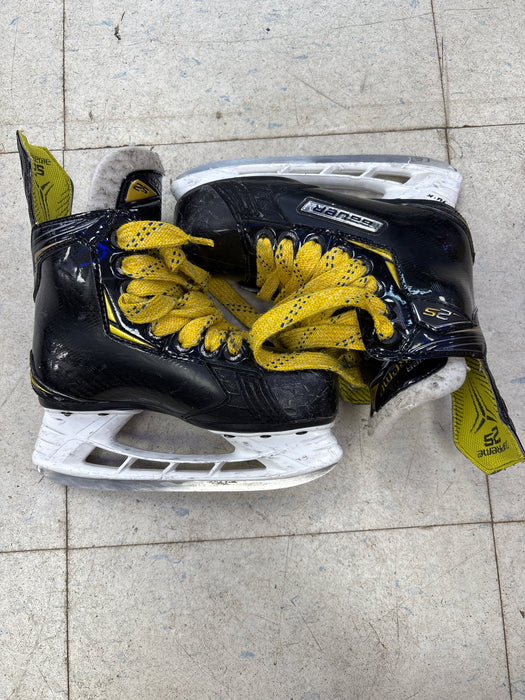 Used Bauer Supreme 2S Y12.0 Skate