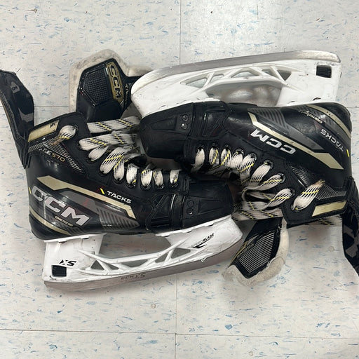 Used CCM Tacks AS570 Size 4.5 Player Skates