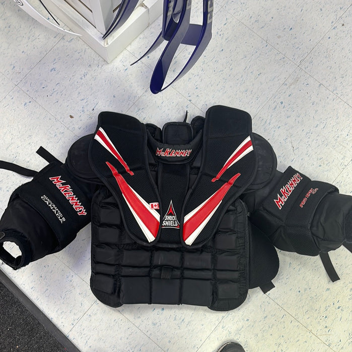 Used McKenney Pro Spec 470 Intermediate Extra Large Chest Protector