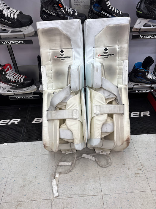 Used True Hzrdus 7X4 36"+2" Leg Pads