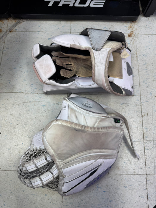Used Bauer Hyperlite2 Goalie Full Set Leg Pads, Catcher, Blocker