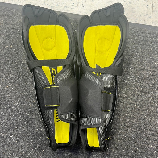Used CCM Tacks 9040 15” Shin Pads