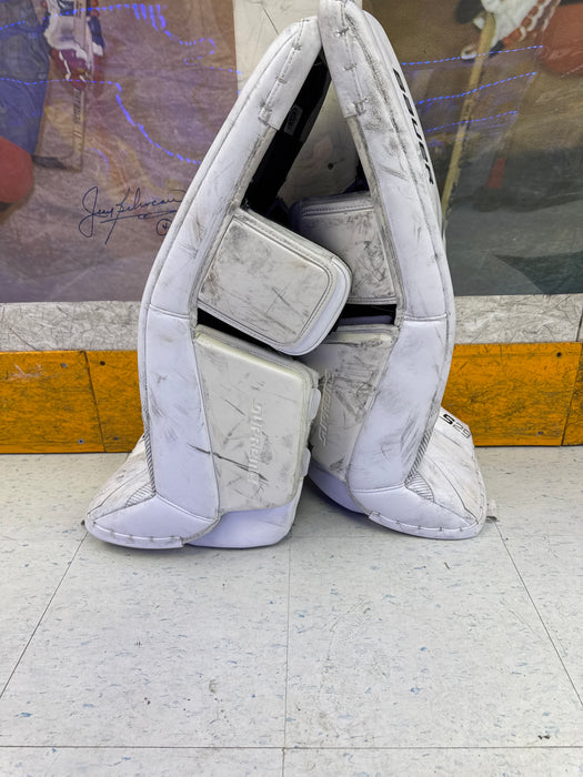 Used Bauer Supreme S29 Intermediate Small Goalie Pads