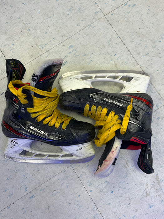 Used Bauer Vapor 2X Size 2.5 Skates