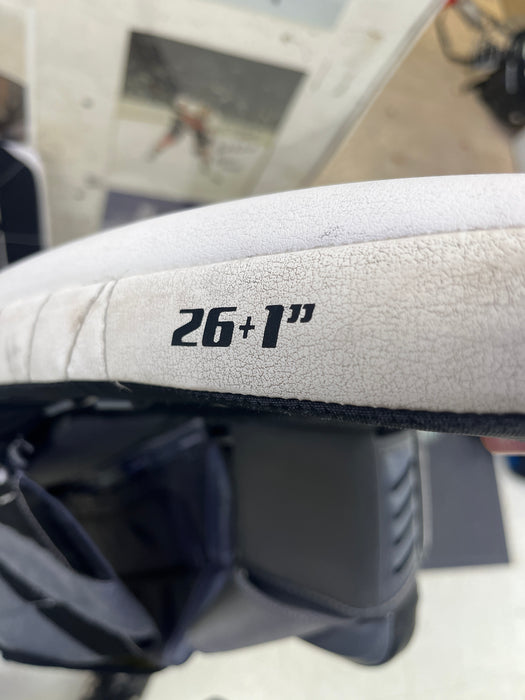 Used Warrior R/GT2 26+1 Goal Pads