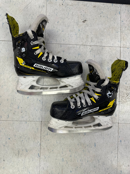 Used Bauer Supreme M4 3D Player Skates