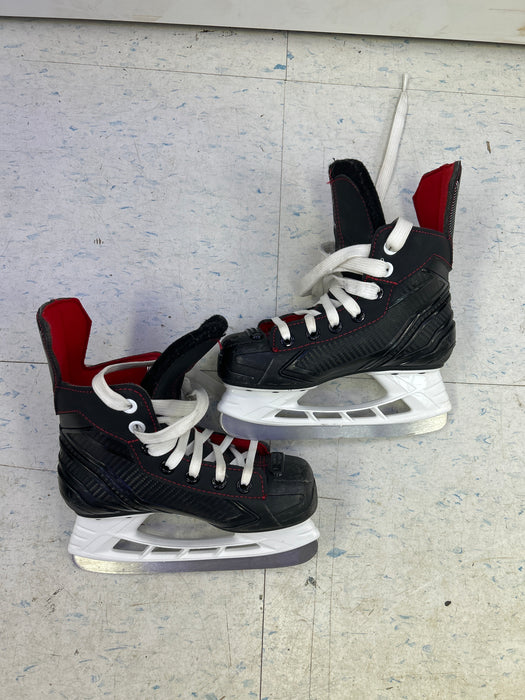 Used Bauer NS Youth Player Skates
