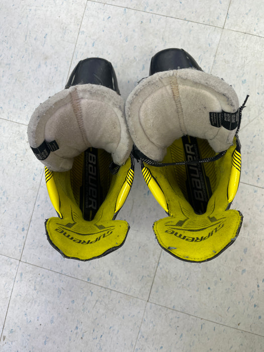 Used Bauer Supreme M4 Size 11 Skates