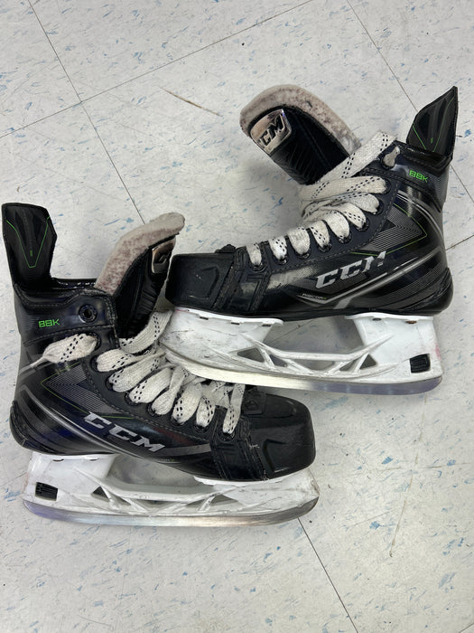 Used CCM Ribcore 88K Player Skates