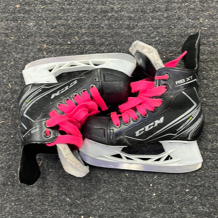 Used CCM RibCore RIB XT Size 13 Youth Skates