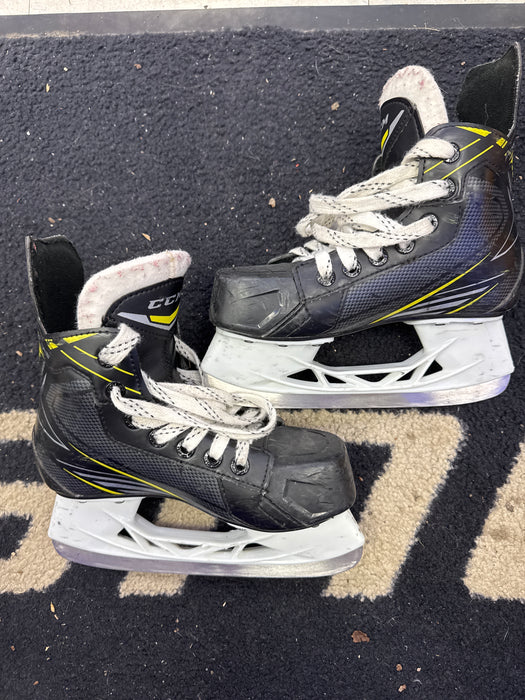 Used CCM Tacks 2092 1D Player Skates