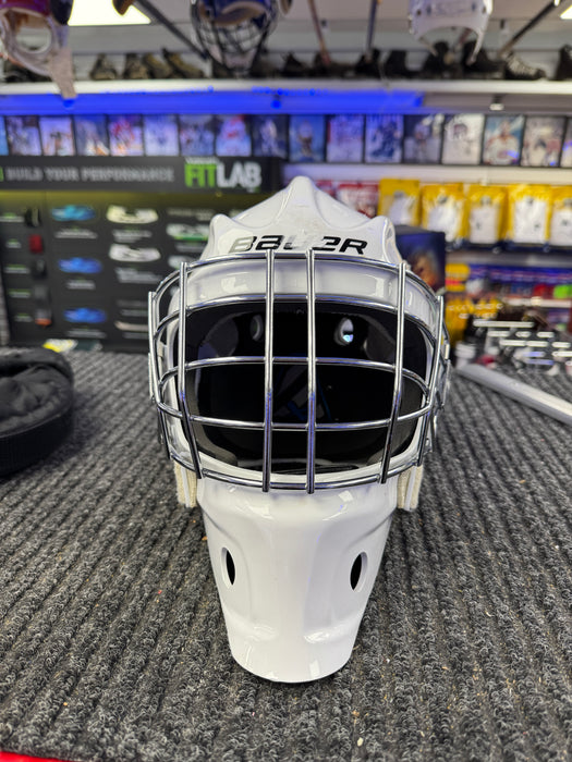 Used Bauer Profile 930 Junior Mask