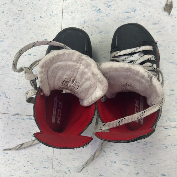 Used CCM JetSpeed FT480 Size 12 Youth Player Skates