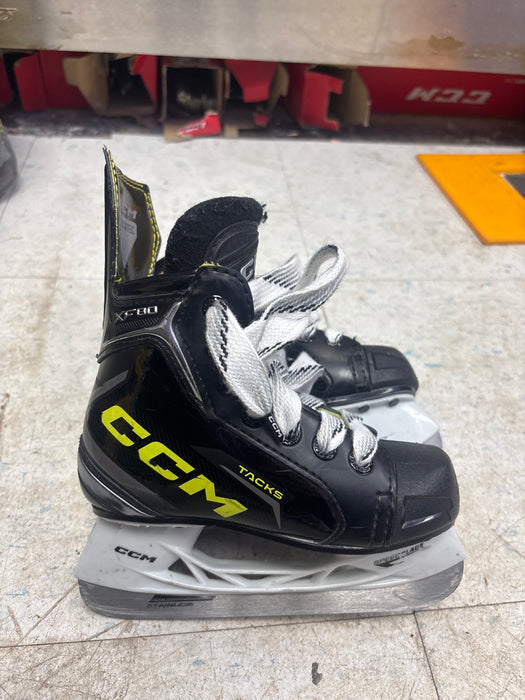 Used CCM Tacks XF80 Youth 10.0 Skates