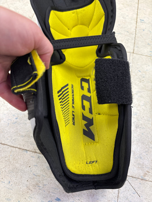 Used CCM Tacks Classic Pro 13" Shin Guards￼