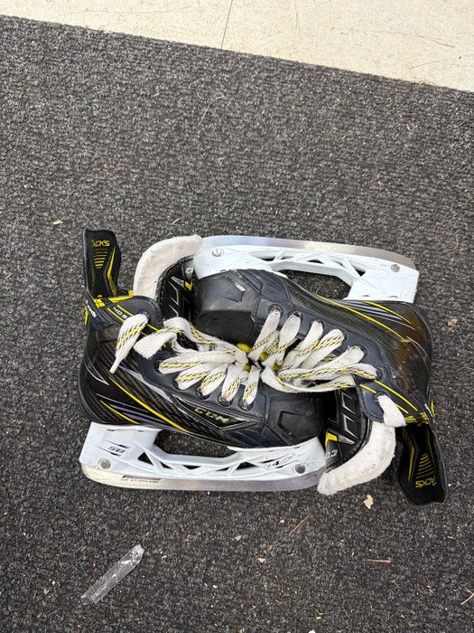Used CCM Tacks 4092 Size 1.5D Skates
