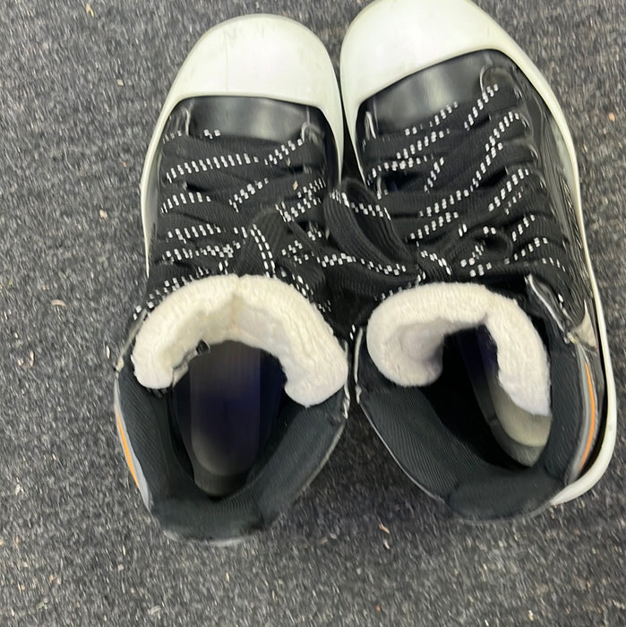 Used Bauer Elite Size 6 Goal Skates