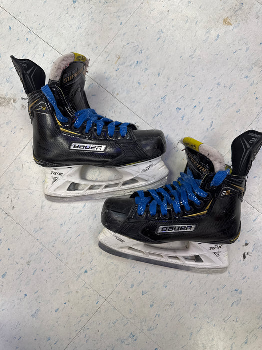 Used Bauer Supreme 2S 1.5Y Player Skates
