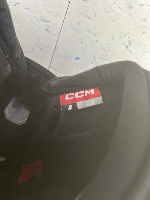 Used CCM JetSpeed FT6 Pro Junior Shoulder Pads