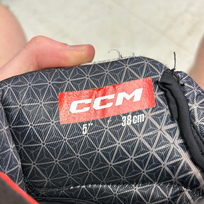 Used CCM JetSpeed FT6 Senior 15” Gloves