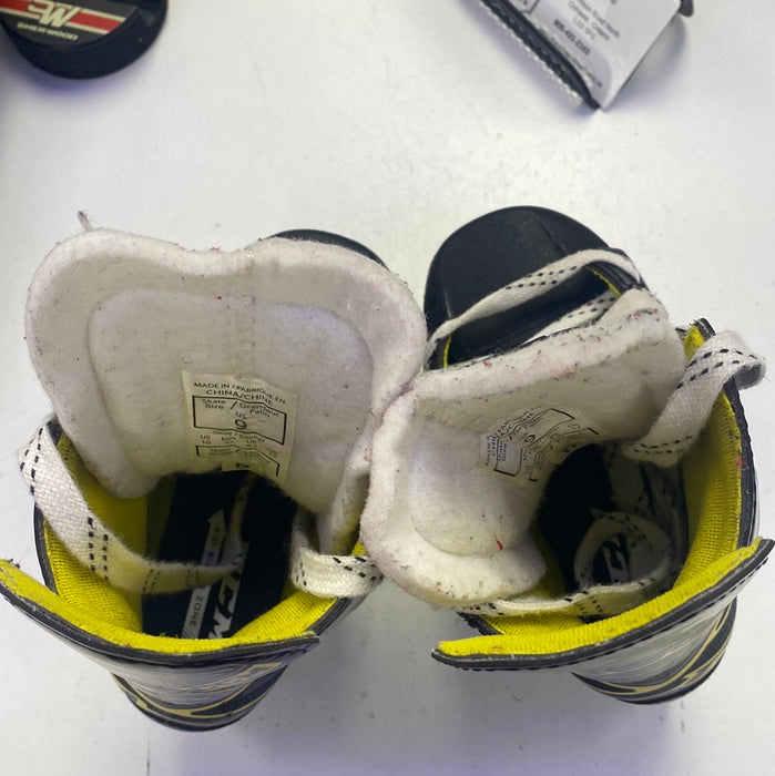 Used CCM Super Tacks 9350 Youth 9 Skates