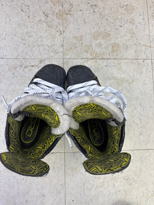 Used Bauer Vapor 3x Junior 3.0EE Skates