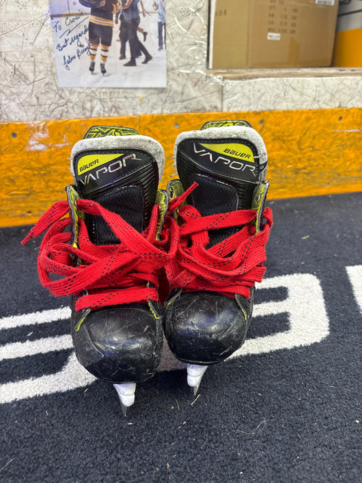 Used Bauer Vapor 3x Size 10.0D Youth Skates