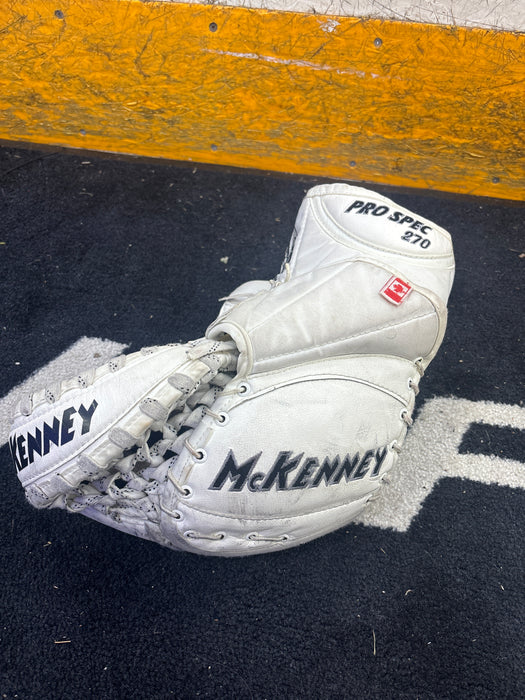 Used McKenney Pro Spec 270 Junior Catcher