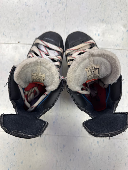 Used CCM Jetspeed FT 670 2.5D Player Skates